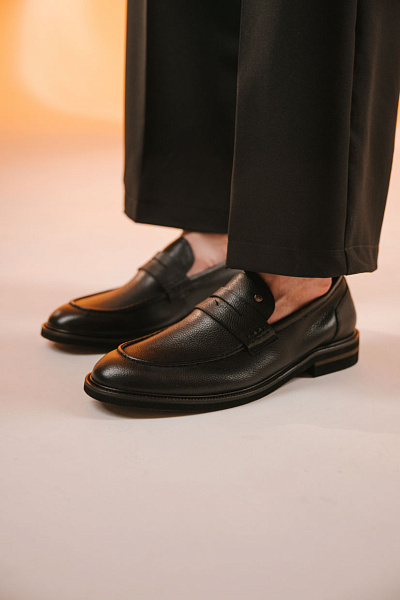 Лофер черные нат кожа Roscote