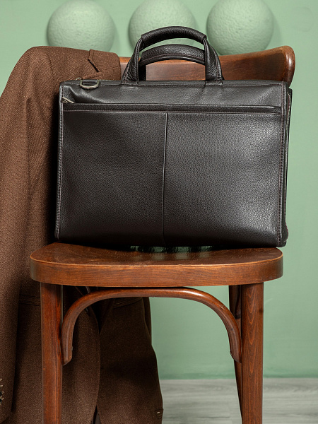 Сумка в коричневом цвете мужская из натуральной кожи