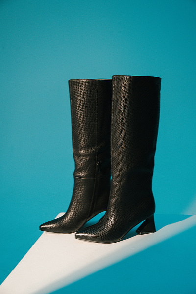 Сапоги черные нат кожа Regina Bottini